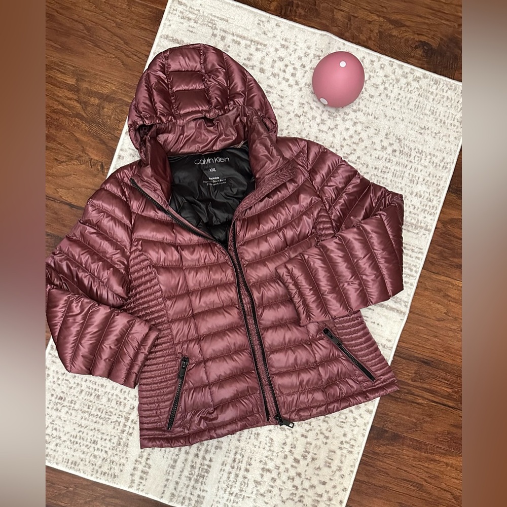 Calvin Klein Women's Burgundy Puffer Coat